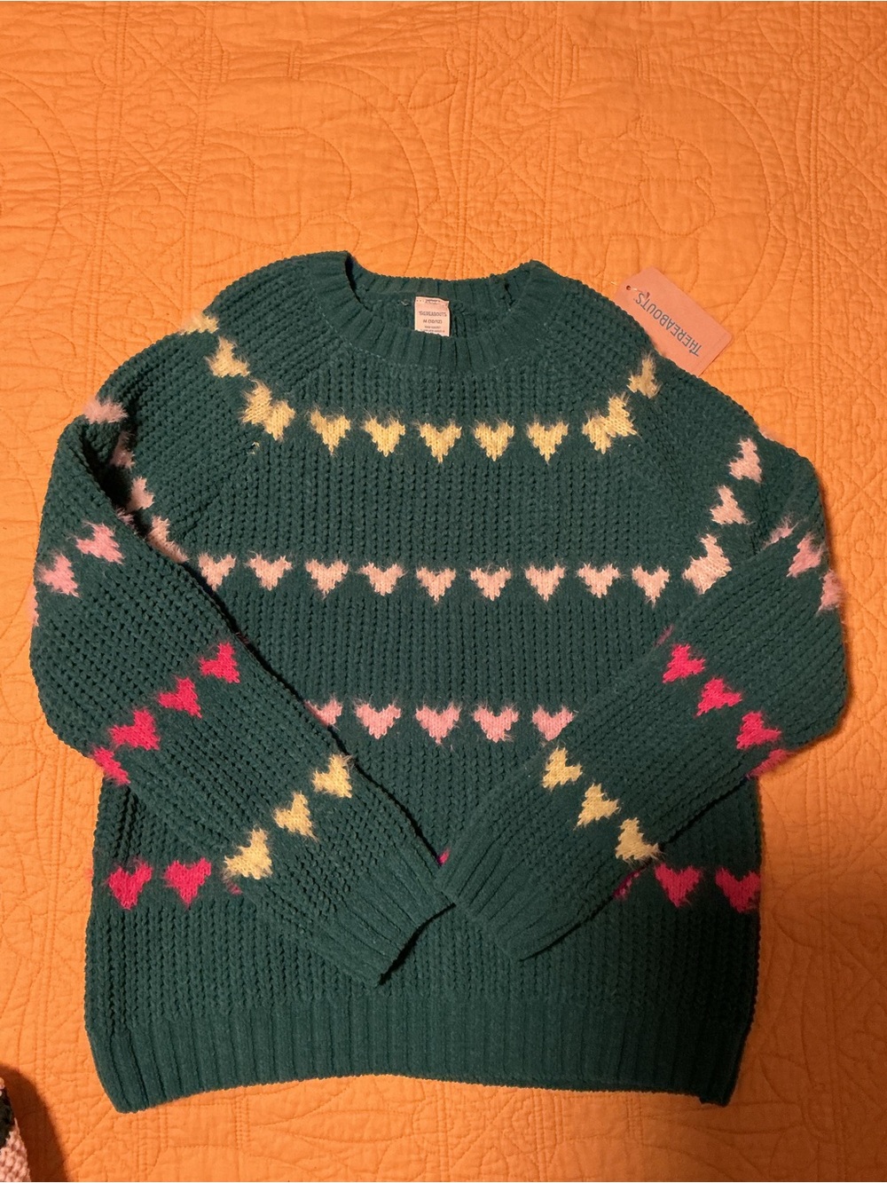 Girls Cozy Green Heart-Pattern Crewneck Sweater - Unbranded